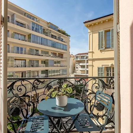 公寓 La Guitare 23 - Large Modern With Balcony In Center Of Cannes, Just Behind Grand